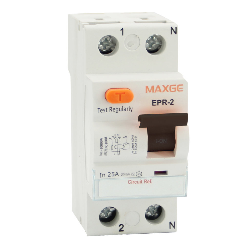 Instantaneous trip differential switches. Tertiary. Cutting power: 10kA (EPR)